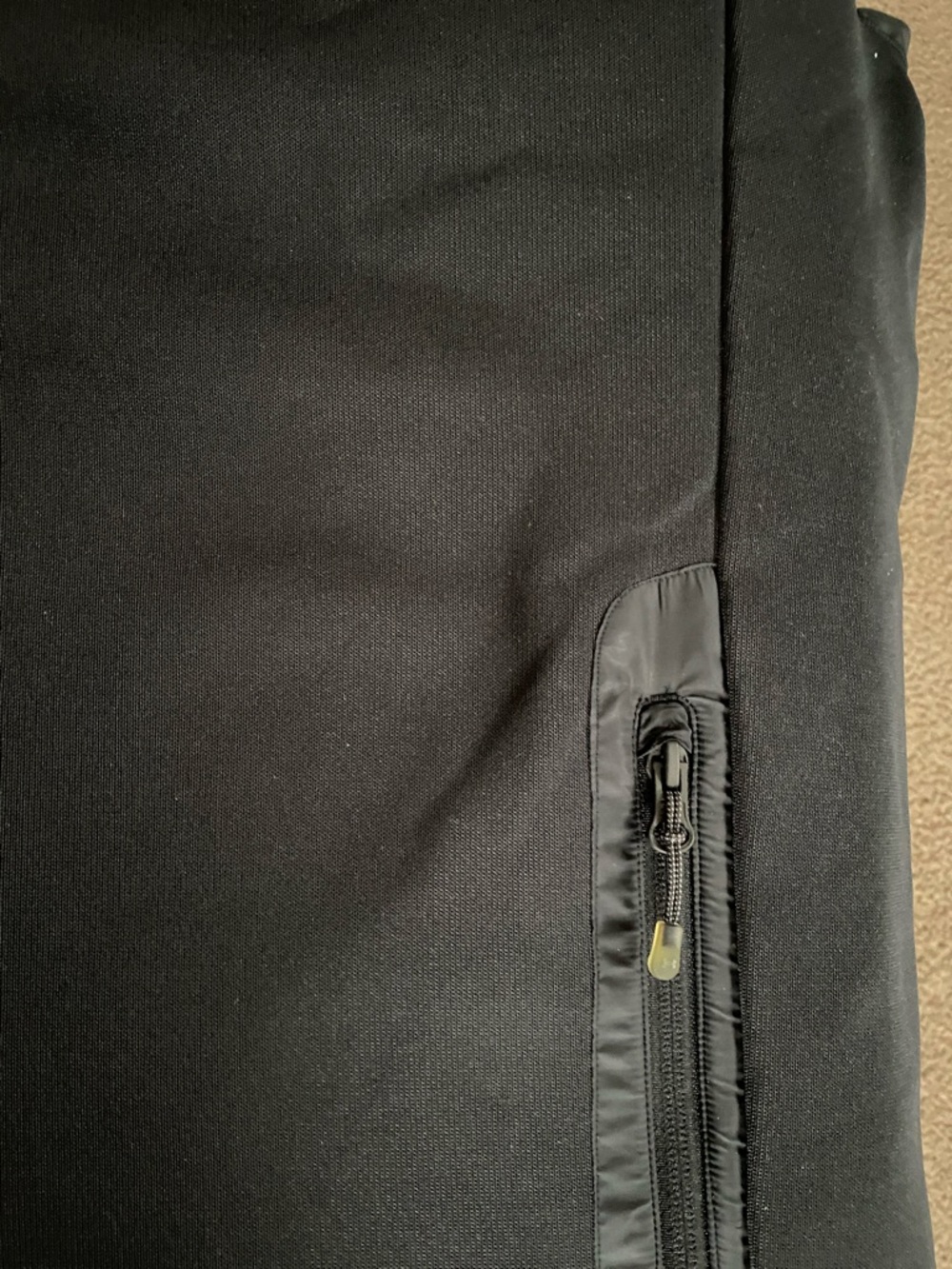 Under Armour Black Men's Full-Zip Hooded Performance Jacket - Picture 2 of 12
